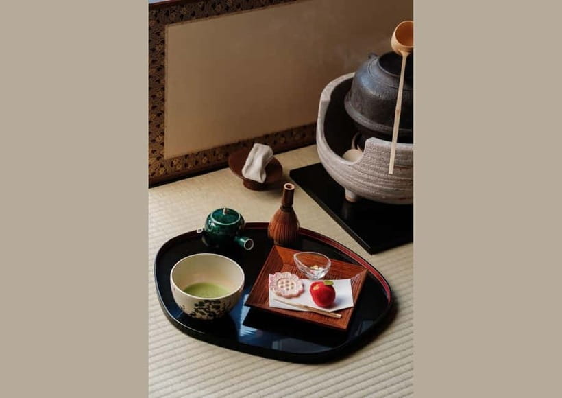 Kanazawa: Tea Ceremony Experience at Kenrokuen - The tea room vibe: sweet pairing, watching plus doing