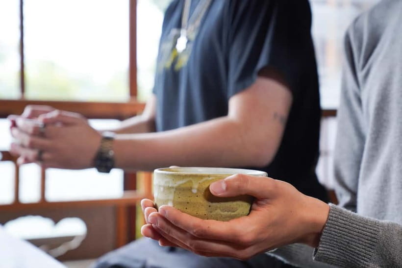 Kanazawa: Tea Ceremony Experience at Kenrokuen - Walking in: what the first 10 minutes feel like