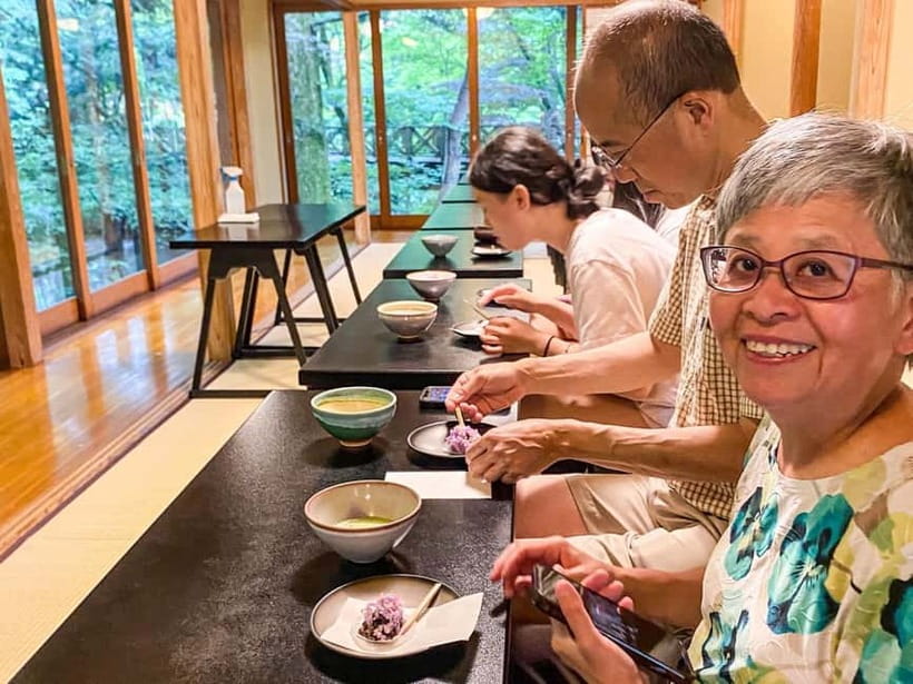 Kawaguchiko: Hidden Mt. Fuji Driving Tour with a Local Guide - Fujiyoshida: food time and a real local break