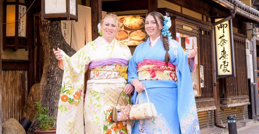 Kimono photoshoot-Includes 100 photo data - What to wear, how to pose, and how to avoid photo stress