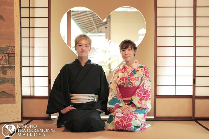 Kimono Tea Ceremony at Kyoto Maikoya, NISHIKI - How the host teaches matcha, utensils, and etiquette