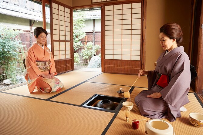 Kimono Tea Ceremony at Kyoto Maikoya, NISHIKI - Matcha and wagashi: what you actually get to taste