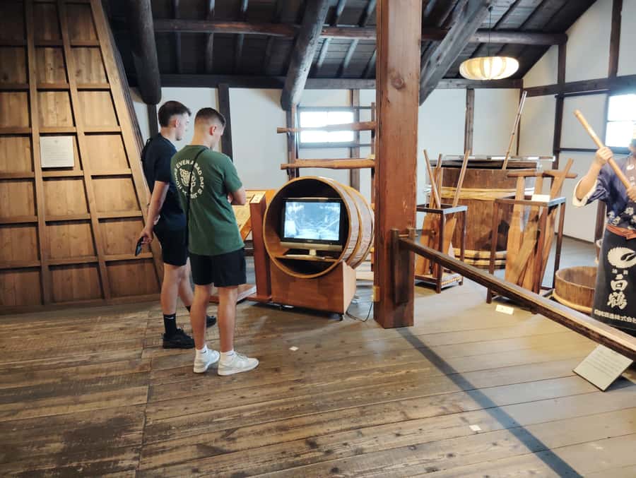 Kobe: 3-Hour Sake Breweries Tour with Special Tasting - Key highlights at a glance
