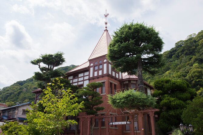 Kobe 6hr Private Tour with Government-Licensed Guide - Kobe Chinatown plus Kobe’s Nada sake museums: where flavor meets history