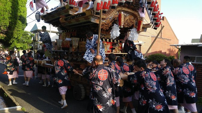 Kobe Private Tours with Locals: 100% Personalized, See the City Unscripted - Ikuta Shrine: 1,800 Years of Spiritual Continuity