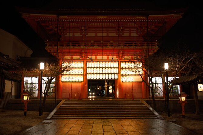 Kyoto 5-Star Geisha Night Walk: Small-Group Authentic Experience - Hanamikoji Street, geisha alleys, and what you are actually looking at