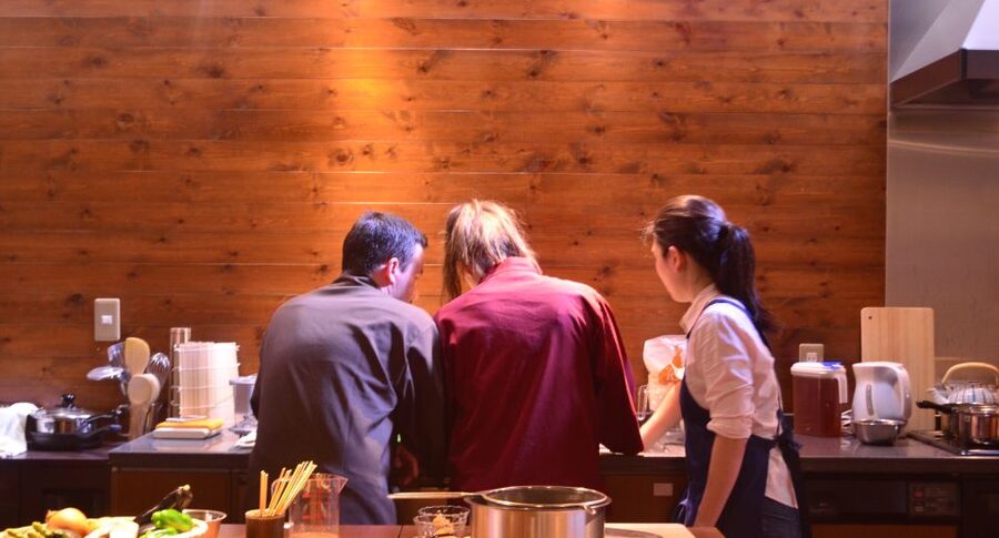 Kyoto: Afternoon Japanese Izakaya Cooking Class - Two rounds of cooking and eating: the rhythm of the afternoon