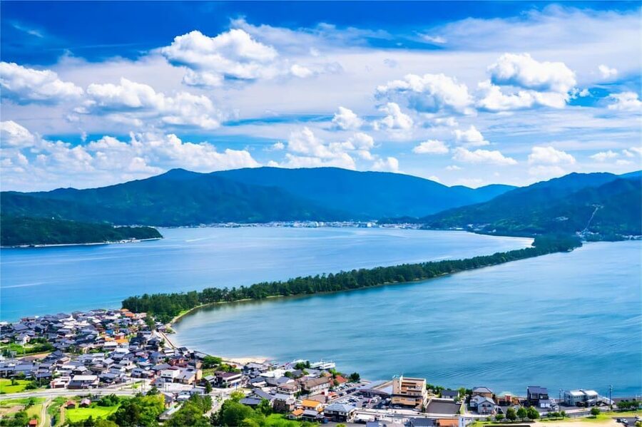 Kyoto: Amanohashidate Ine Funaya Tour - The bay cruise with seagulls, where the day turns from pretty to fun
