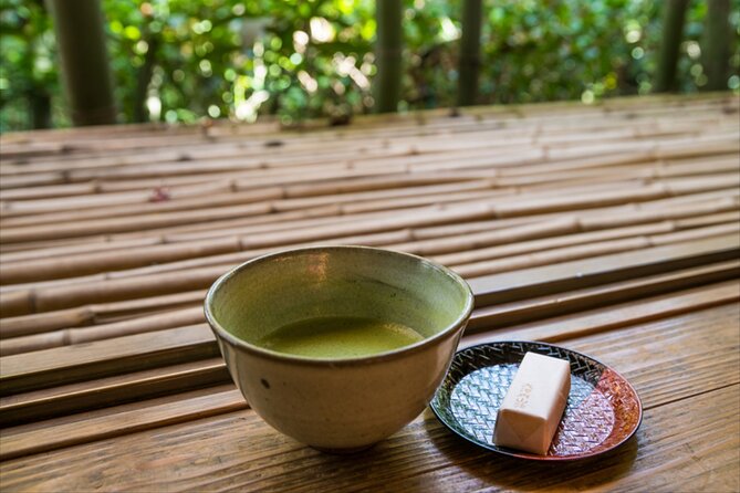 Kyoto: Arashiyama Bamboo, Temple, Matcha, Monkeys & secret spots - Tenryu-ji Temple: koi pond views and natural calm