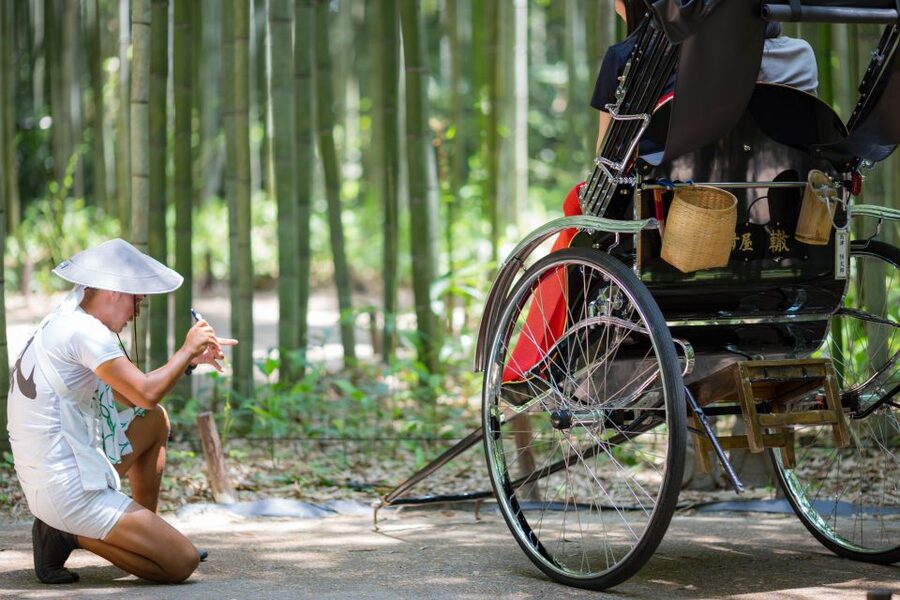 Kyoto: Arashiyama Customized Rickshaw Tour & Bamboo Forest - Rakushisya Cottage: Poet-Time in a Tiled-Roof Setting