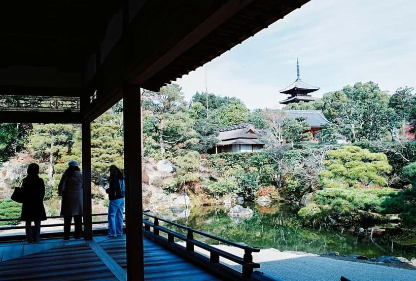Kyoto Custom Private Walking Tour with Licensed Guide (4/8h) - First stop logic: Kinkakuji Golden Pavilion or Arashiyama