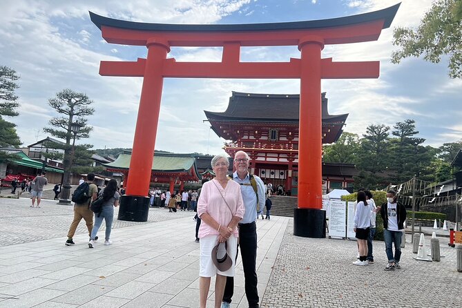 Kyoto: Early Morning Tour with English-Speaking Guide - Meeting at Kyoto Station, and how to avoid stress