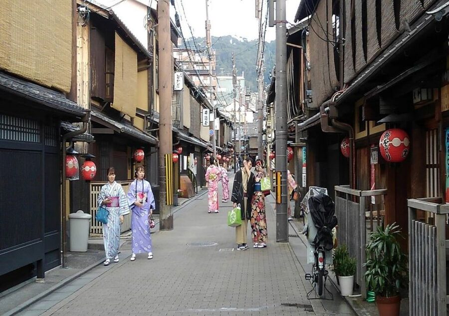 Kyoto Evening Gion Food Tour - Snack Stops That Actually Make Sense