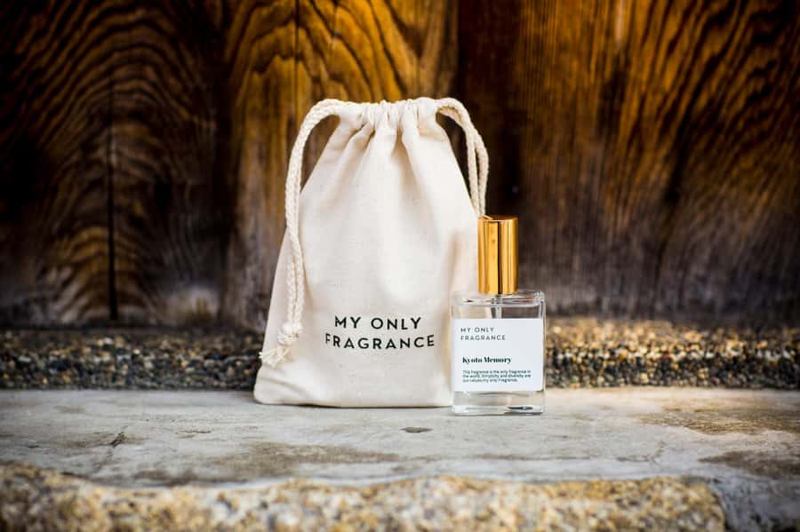 kyoto:Experience creating one-of-a-kind special fragrances - The consultation: floral, woody, oriental, and intensity
