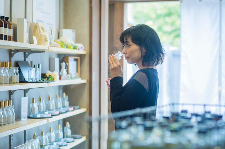 kyoto:Experience creating one-of-a-kind special fragrances - Finding the right spot near Shijo-Kawaramachi
