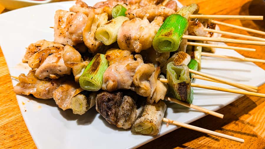 Kyoto: Food and Drink Bar Hopping Tour with Local Guide - Food culture lessons you can use the next time you eat out