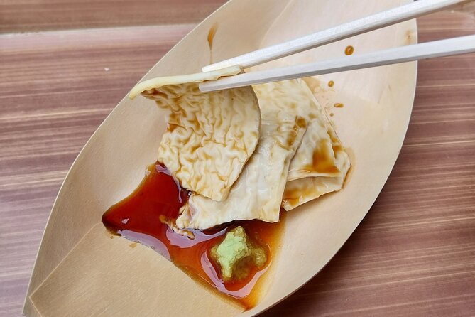 Kyoto Food Tour of 10 Tastings with Wagyu, Mochi & More Surprises - Gion Stroll, Kamo River Views, and the Okonomiyaki Finish