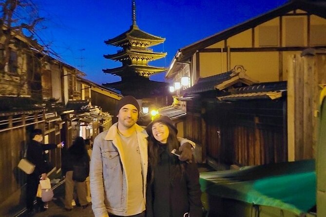 Kyoto Full Course Tour: Explore 10 Must-See Sights & Hidden Gems - Kiyomizu-zaka and Sanneizaka: the streets that make Kyoto feel like Kyoto