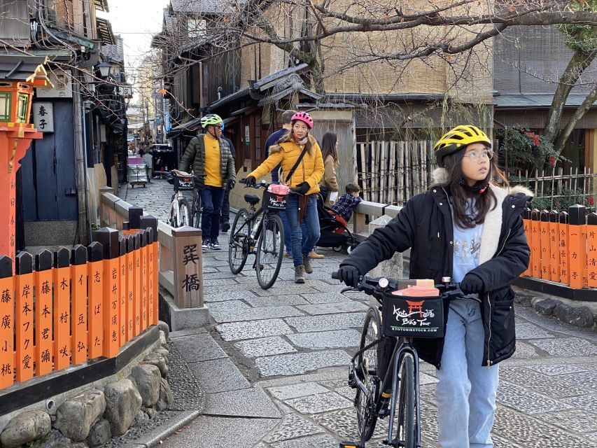 Kyoto: Full-Day City Highlights Bike Tour with Light Lunch - Eastern Kyoto: Riding to Kiyomizu-dera