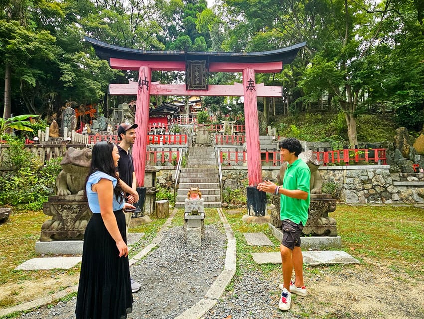 Kyoto: Fushimi Inari Taisha Guided Walking Tour - Comfort tips that help you enjoy the gates more