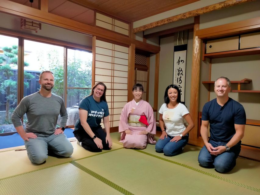 Kyoto Fushimiinari:Wagashi Making & Small Group Tea Ceremony - Tea ceremony etiquette, explained in plain English