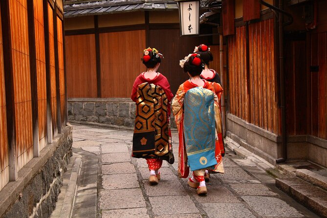 Kyoto Geisha District Walking Tour in Gion - Key highlights worth showing up for
