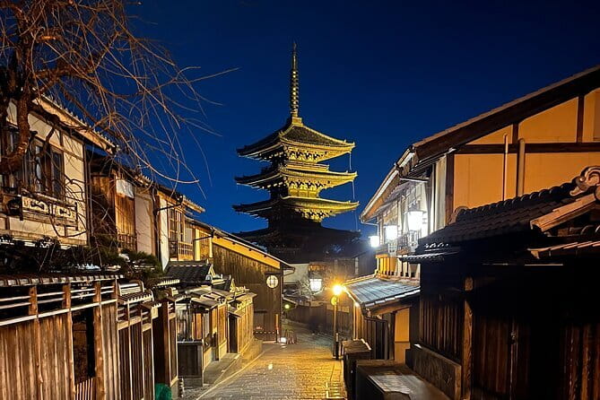Kyoto Gion Early Morning Walking Tour - Stop 3, Kiyomizu-dera: the viewpoint stop that can still get crowded