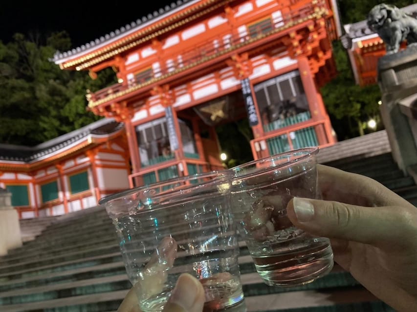 Kyoto: Gion Evening Walk with Hidden Gems, Geisha & Sake - Yasui Kompira-gū Shrine, power stone traditions