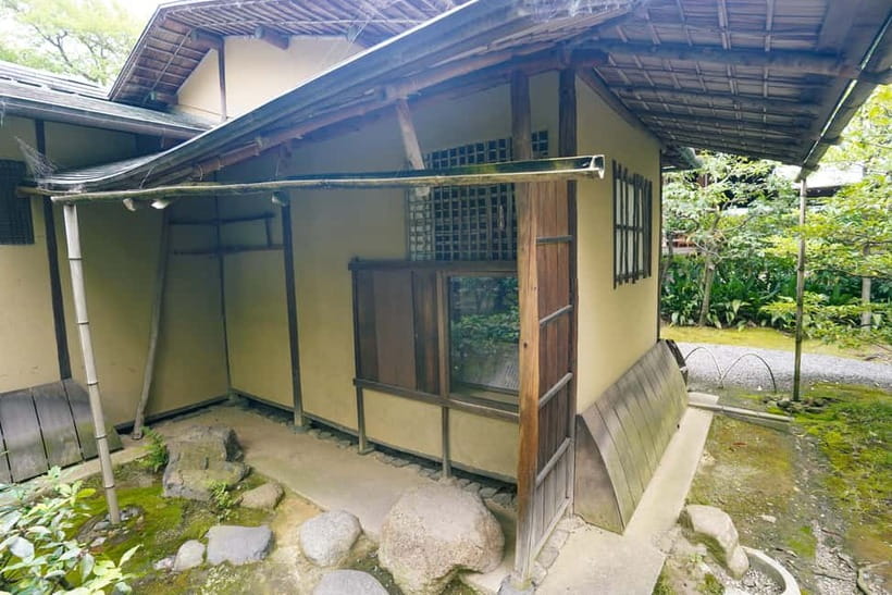 Kyoto Gion Tea ceremony & Wabi-sabi Walking Tour - Guide style and the biggest praise points