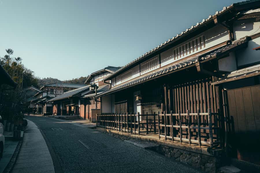 Kyoto: Hidden Gems and Local Neighborhoods - Who should book this Kyoto quiet-side walk