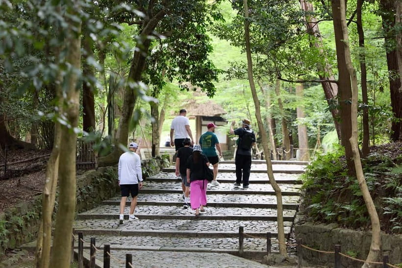 Kyoto: Hidden Gems E-Bike Tour Through Backstreets & Temples - Shimogamo-jinja for 20 minutes: a calmer shrine stop