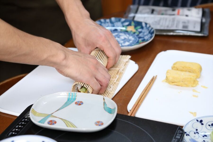 Kyoto Home Cooking Class &Supermarket tour near Fushimiinari - A traditional Kyoto home, not a studio line