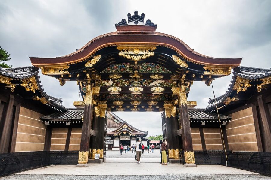 Kyoto: Imperial Palace & Nijo Castle Guided Walking Tour - How to decide if this tour fits your Kyoto style