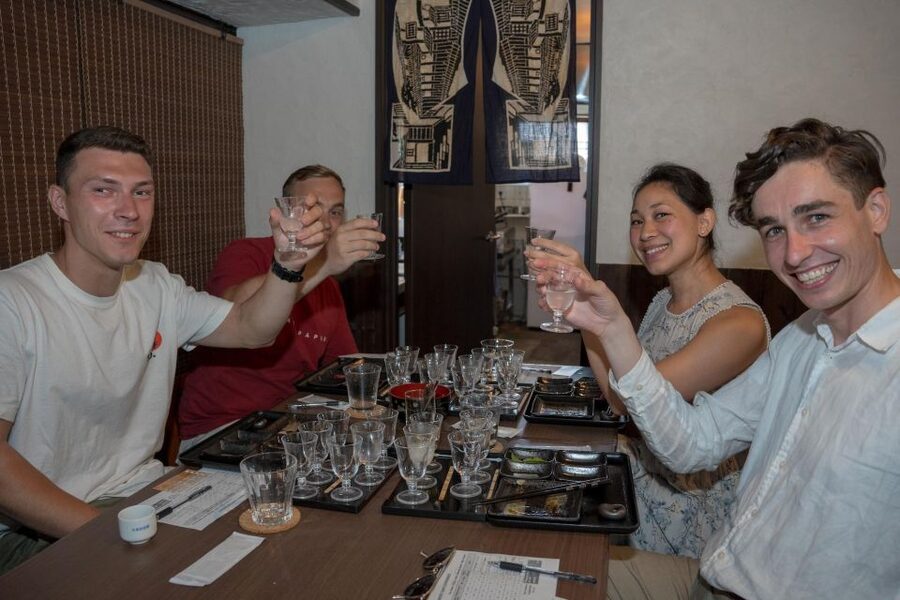 Kyoto: Insider Sake Brewery Tour with Sake and Food Pairing - Kyoto Sake in Fushimi: The 3-Rule Approach This Tour Teaches
