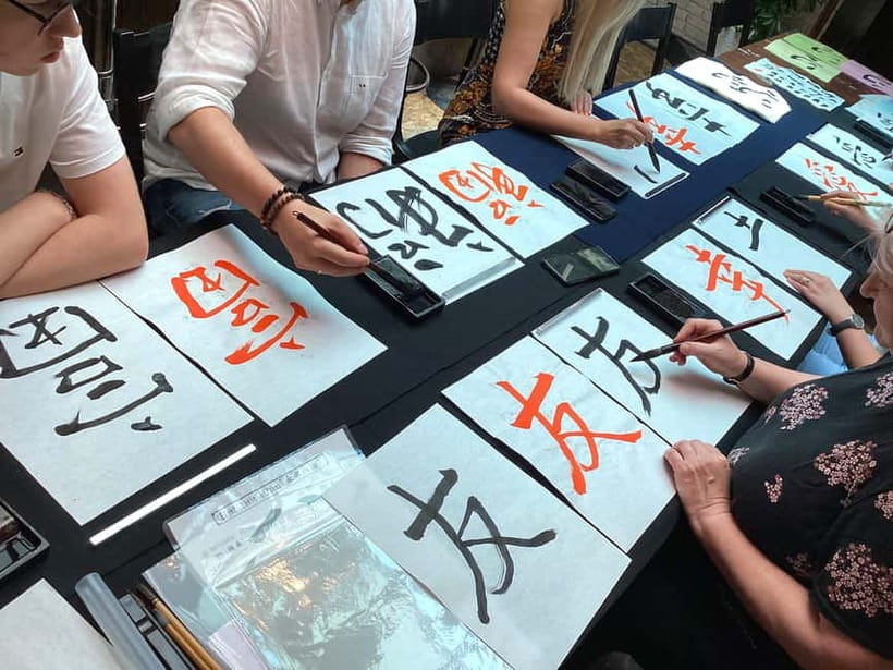 Kyoto: Japanese Calligraphy Workshop - 1 to 2 hours of step-by-step calligraphy practice