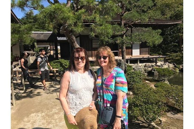 Kyoto Japanese Garden Lover's Private Tour with Government-Licensed Guide - Arashiyama day plan: Togetsukyo Bridge, bamboo paths, and Katsura Imperial Villa