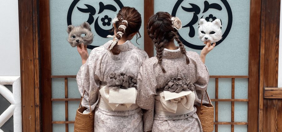 Kyoto: Kimono Rental in Gion Provided by RikaWafuku - Rika Wafuku’s Gion location makes the kimono part easy