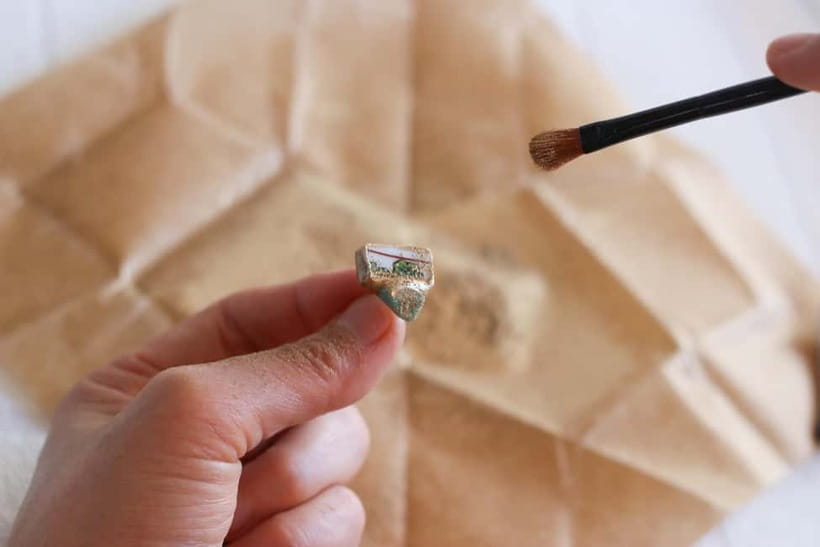 Kyoto: Kintsugi Jewelry Workshop with Natural Stones - What You Make: Jewelry From Pottery Shards and Natural Stones