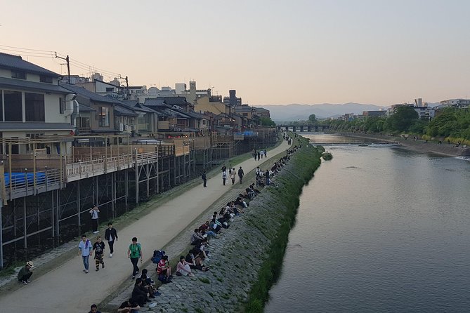 Kyoto Nighttime All-Inclusive Eats and Streets, Gion and Beyond - Who this tour suits best, and who may want something else