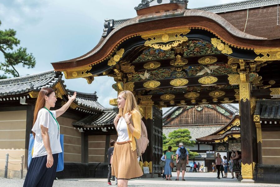 Kyoto: Nijo-jo Castle and Ninomaru Palace Guided Tour - Timing, Heat, and How to Plan Your Day Around One Hour
