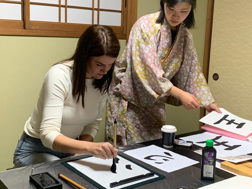 Kyoto Ninenzaka : Japanese Calligraphy Class in Townhouse - Key Reasons This Kyoto Shodō Class Works