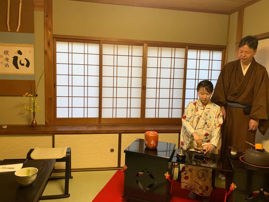 Kyoto Ninenzaka: Tea Ceremony in Old Townhouse with Chairs - What You Learn Before You Whisk Matcha