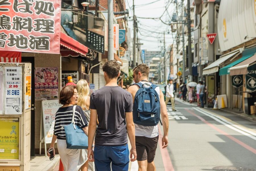 Kyoto: Nishiki Market Food Tour - The first tastings: what Nishiki smells like before you even eat
