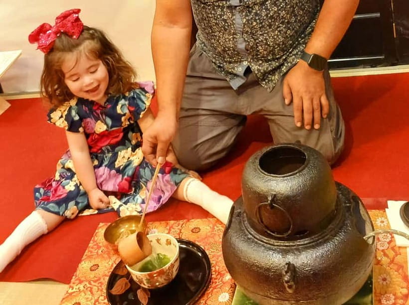 Kyoto: Nishiki Market Tea Ceremony with Koto Performance - Practical tips for a smooth visit (shoes, space, and what to bring)