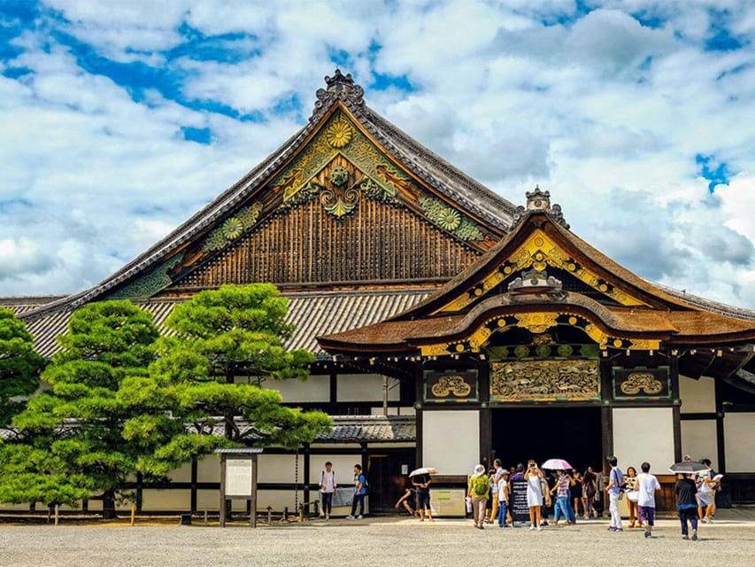 Kyoto/Osaka: Kyoto and Nara Sites & History Day Trip - Todai-ji, Nara Park Deer, and the Deer-Don’t-Touch-Back Rule