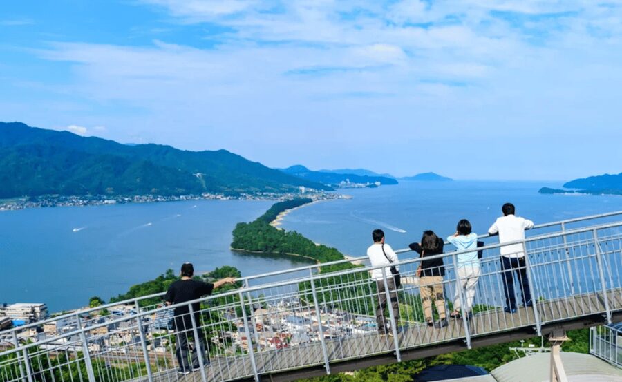 Kyoto/Osaka: Kyoto Coast, Amanohashidate & Ine Bay Day Trip - Funaya stop: a needed breather with room for photos