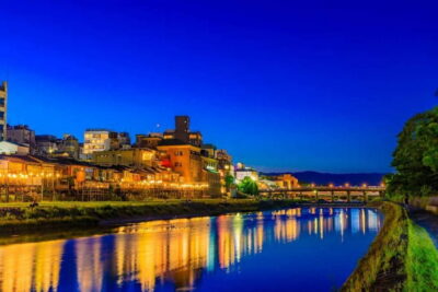 Personalize, private tour (3h, 5h, 8h) [W/Car Option]