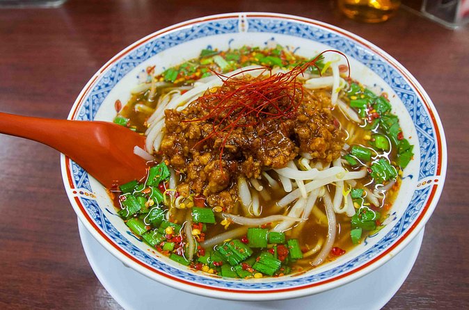 Kyoto Ramen Tour - Stop 1 on Shijo-dori: Classic Kyoto Ramen, Smaller and Intentional