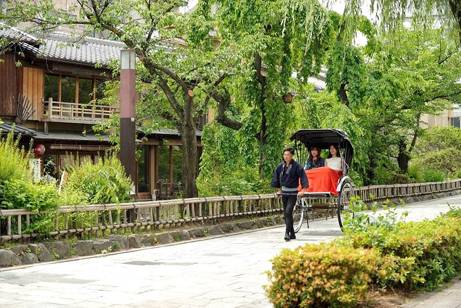 Kyoto Rickshaw Tour - Higashiyama streets: wooden facades, cobbles, and that Kyoto hush