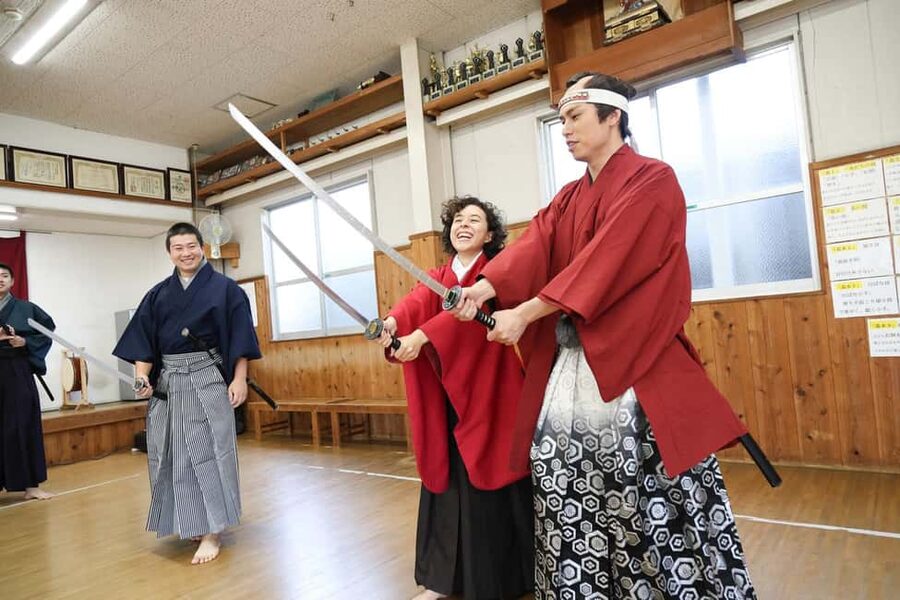Kyoto : Samurai Movie Star Experience at Myokaku-ji Temple - Sword Tricks Instruction at a Real Kendo-Style Dojo